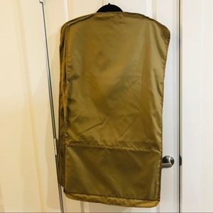 hartmann garment sleeve